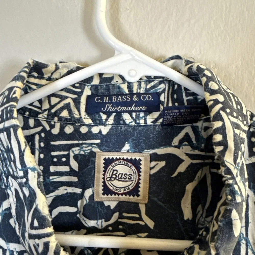GH Bass Co Men's Short Sleeve Button Up Hawaiian Shirt Large. Vintage Cool‎
